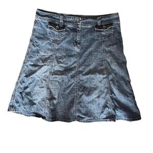 beautiful Y2K midi denim skirt